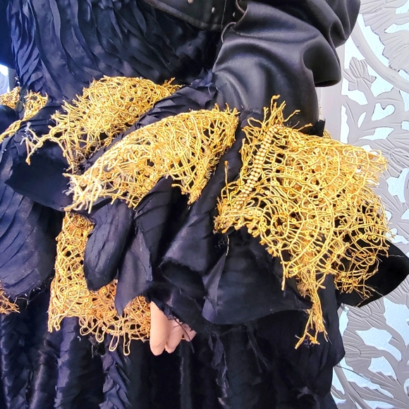 The "Letty" Black & Gold Gothic Romance Wedding Ballgown Set - Picture 13 of 14